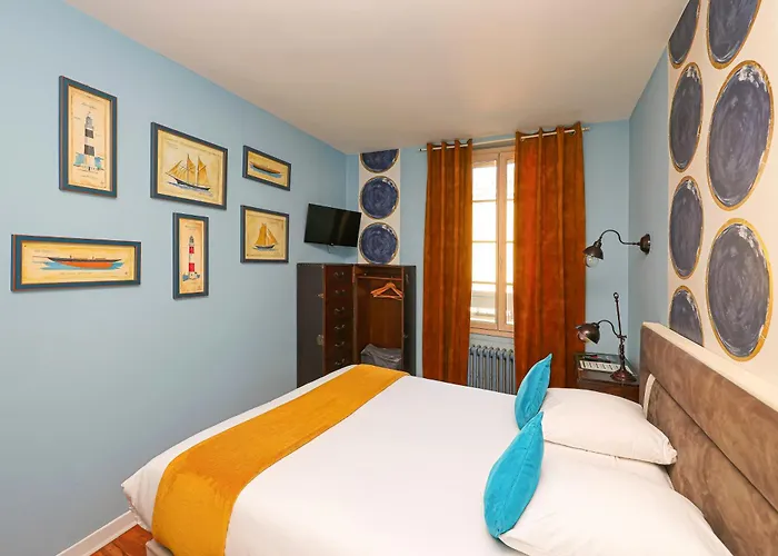 Charming Hôtel - Les Pasteliers