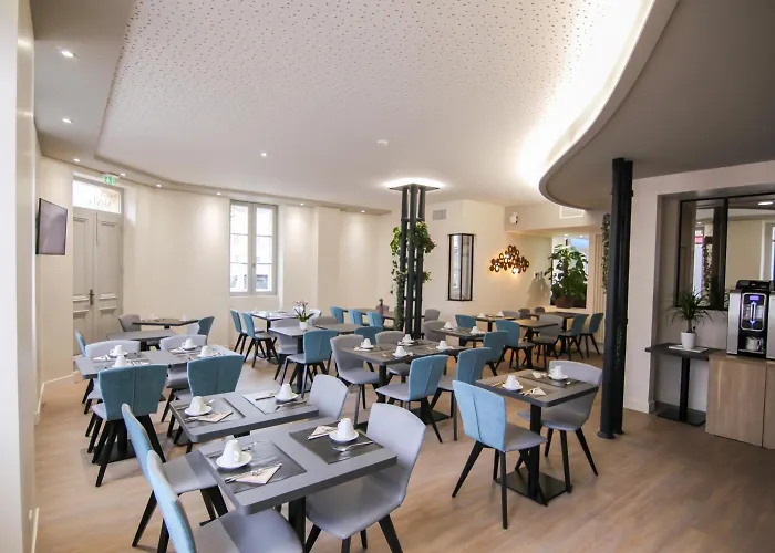 Hôtel Montaigne
